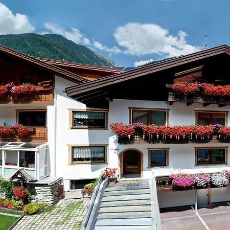 Appartements Hofer San Giacomo in Valle Aurina Esterno foto